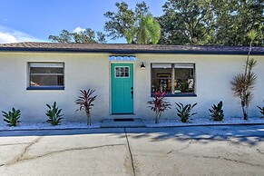 Central Gulfport Home < 1 Mi to the Beach!