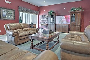 Chic Clermont Villa < 10 Mi to Disney Attractions!