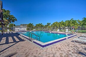 Chic Fort Myers Escape w/ Community Perks!