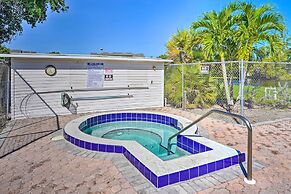 Chic Fort Myers Escape w/ Community Perks!