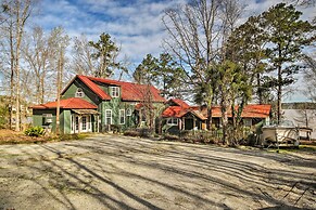 Charming Waterfront Ridgeway Cabin w/ Dock!