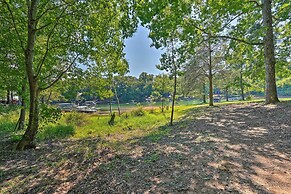 Chic House w/ Private Dock on Lake Hartwell!
