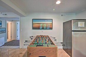 Chic House w/ Private Dock on Lake Hartwell!