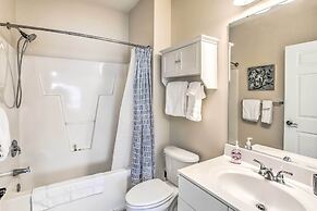 Pool, Beach & Golf: Barefoot Resort Condo!