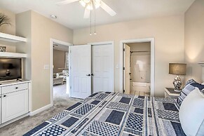 Pool, Beach & Golf: Barefoot Resort Condo!