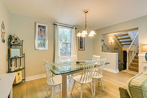 Walk to Beach: Coligny Gem w/ Community Perks!