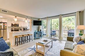 Walk to Beach: Coligny Gem w/ Community Perks!