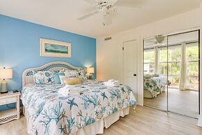 Walk to Beach: Coligny Gem w/ Community Perks!
