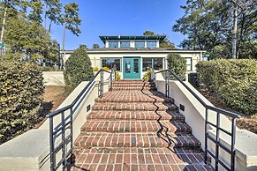 4 Mi to Ocean: Golf Resort Condo in N Myrtle Beach