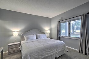 4 Mi to Ocean: Golf Resort Condo in N Myrtle Beach