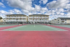 Cozy Destin Studio w/ Shared Pools + Beach Access!