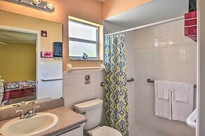 Cozy Coastal Retreat w/ Grill < 5 Mi to Beach