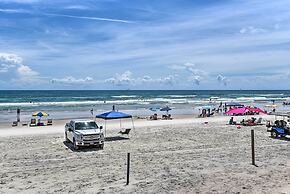 Cozy Daytona Beach Studio w/ Beach Views!