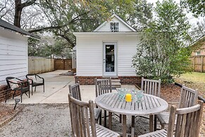 Cozy Home w/ Yard ~ 9 Mi to Dtwn Charleston!