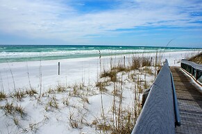 Emerald Hideaway Renovated Condo in Navarre Beach