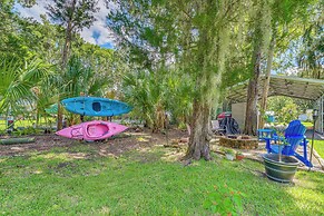 Crystal Water Escape w/ Private Outdoor Oasis