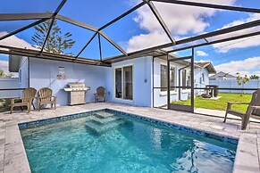 Englewood Escape w/ Screened-in Pool & Grill!