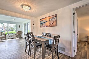 Englewood Escape w/ Screened-in Pool & Grill!
