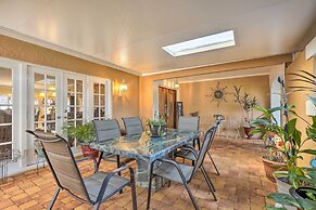 Cozy Home in Heart of Tampa w/ Lanai & Pool!