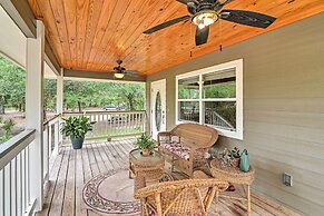 Crystal River Cottage on 1 Acre w/ Deck & Porch!