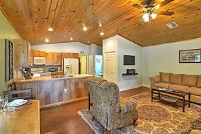 Crystal River Cottage on 1 Acre w/ Deck & Porch!