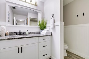 Florida Vacation Rental w/ Screened Lanai