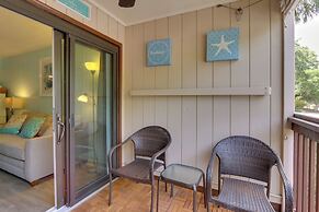 Steps to Beach, Coligny Plaza: Hilton Head Condo!