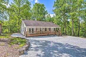 Forested Tamassee Escape w/ Screened Porch!