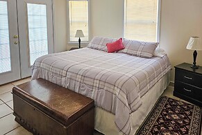 Screened Porch: Forested Tamassee Escape!