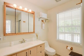 Screened Porch: Forested Tamassee Escape!