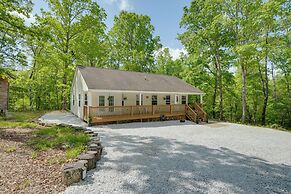 Screened Porch: Forested Tamassee Escape!