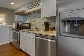 Gainesville Condo w/ Patio, 2 Mi to UF Campus!