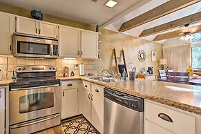 Keowee Keys Home w/ Mountains View & Lake Access!