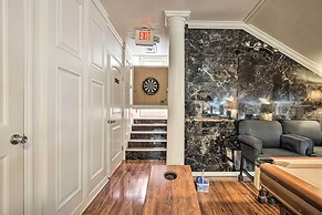 Efficiency Apt: Shared Conference Room, Patio