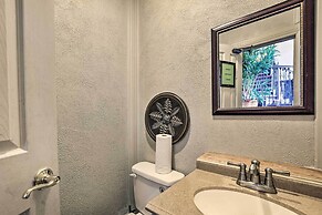 Efficiency Apt: Shared Conference Room, Patio