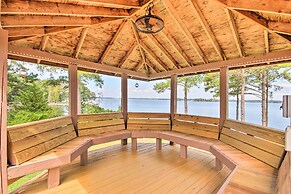 Gilbert Lakefront Retreat w/ Private Dock!