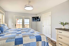 Gilbert Lakefront Retreat w/ Private Dock!