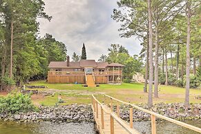 Gilbert Lakefront Retreat w/ Private Dock!