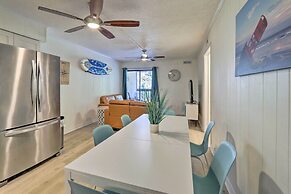 Hilton Head Condo w/ Covered Balcony + Pool Access