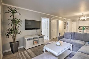 Hilton Head Island Condo w/ Beach Supplies + Pool!