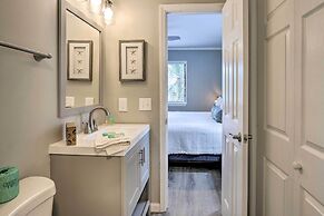 Hilton Head Island Condo w/ Beach Supplies + Pool!