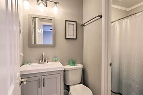 Hilton Head Island Condo w/ Beach Supplies + Pool!