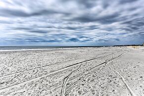 Balcony w/ Tennis Court View: Hilton Head Condo