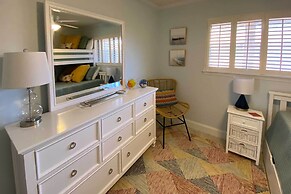 Balcony w/ Tennis Court View: Hilton Head Condo