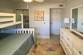 Balcony w/ Tennis Court View: Hilton Head Condo