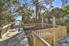 Half-mi to Beach: Hilton Head Condo w/ Lagoon View
