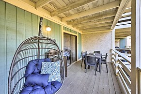 Half-mi to Beach: Hilton Head Condo w/ Lagoon View