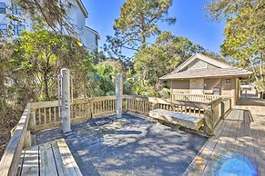 Half-mi to Beach: Hilton Head Condo w/ Lagoon View