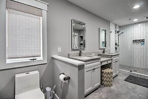 Pet-friendly Villa w/ Balcony in Bluffton!