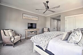 Pet-friendly Villa w/ Balcony in Bluffton!